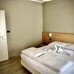 호텔 Astoria 2*