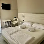 호텔 Astoria 토리델베나코