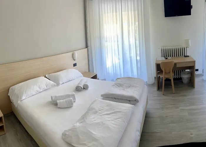 Astoria Отель