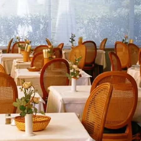 酒店 Astoria 托里德尔贝纳科