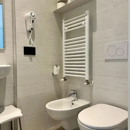 Hotel Astoria 2*