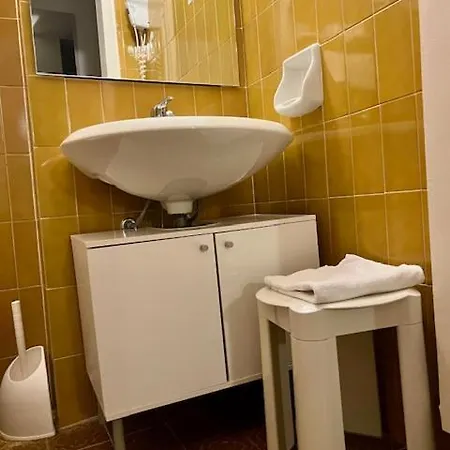 Astoria 2* 托里德尔贝纳科