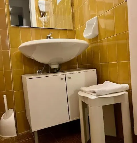 Astoria 2* Torri Del Benaco